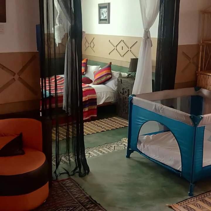Riad Des Vieilles Charrues Boumalne Dades Exterior photo